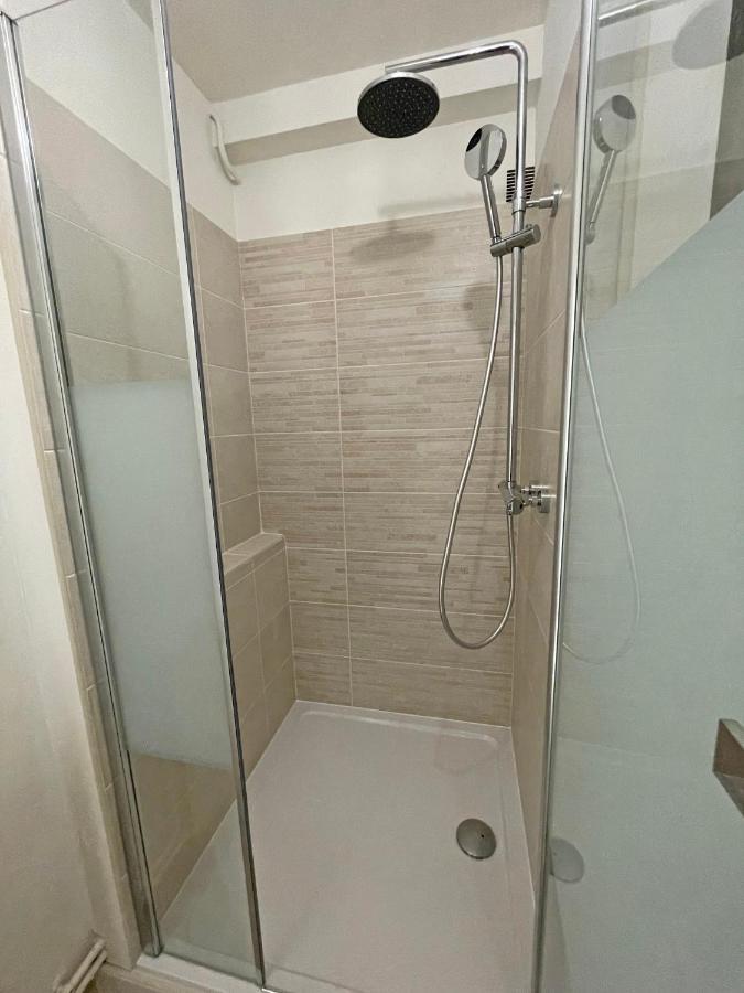 Lovely Suite Nimes Romaine ภายนอก รูปภาพ
